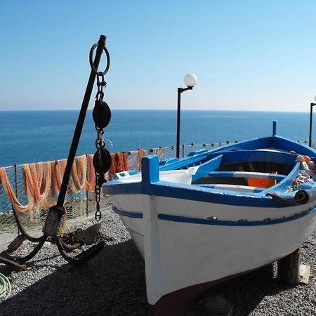 مبيت وإفطار تْشيفالو Mareblu المظهر الخارجي الصورة